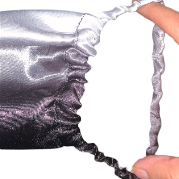 Ombré Silk Face Masks - Pack of 2 - Picture 5 of 5